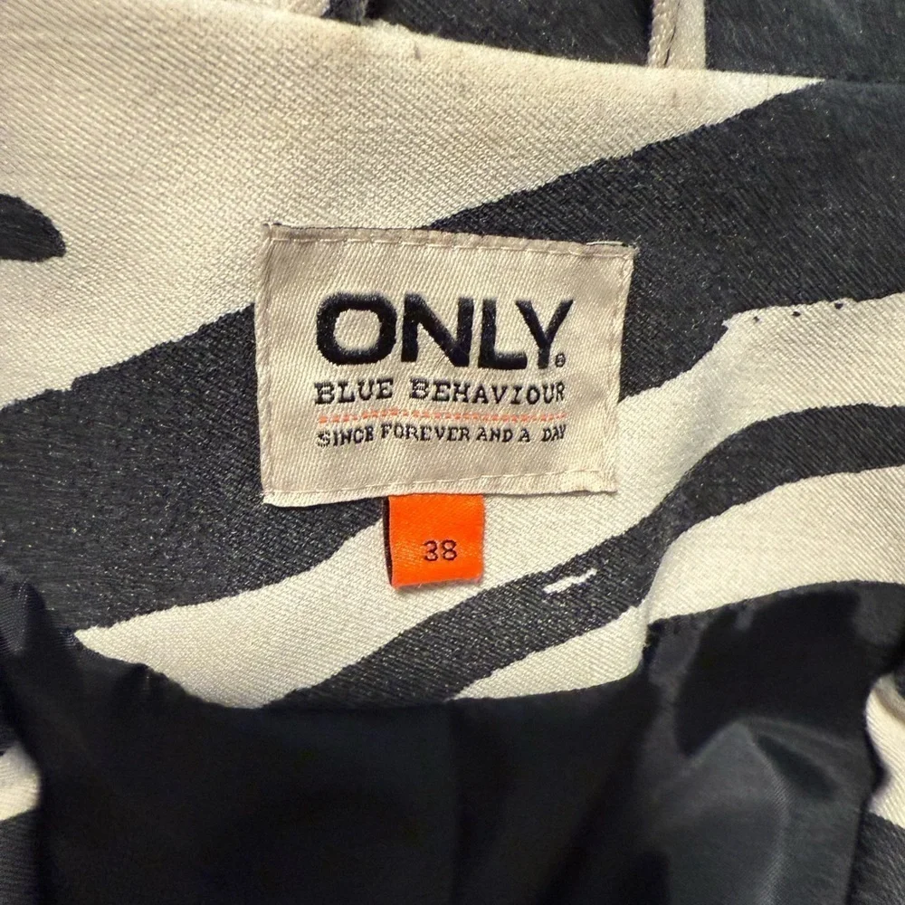 Only Black and Cream Patterned Blazer EU 38/S